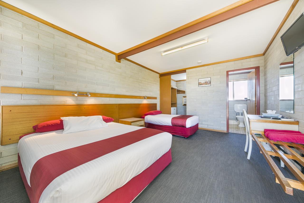 Готель Nullarbor Roadhouse Екстер'єр фото